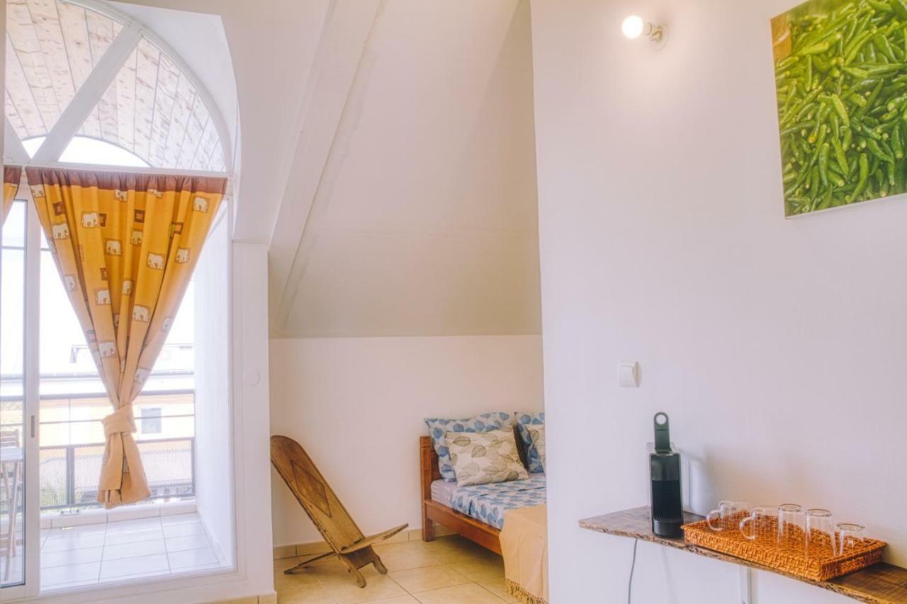 شقة Bakkasab St Gilles سان جيل لي بان المظهر الخارجي الصورة